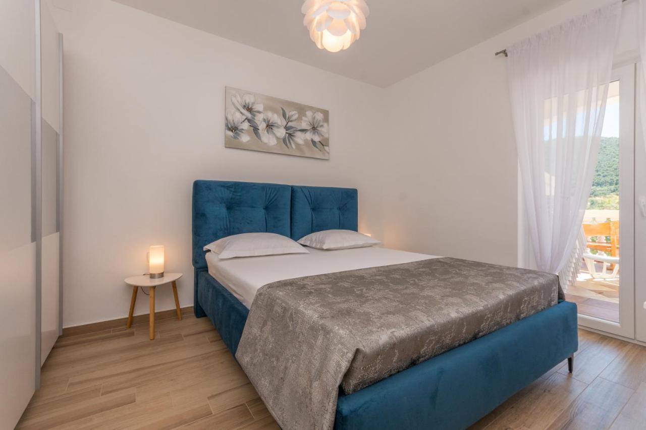 Apartmani Bonaca - 10M To The Sea Grebaštica Exteriér fotografie