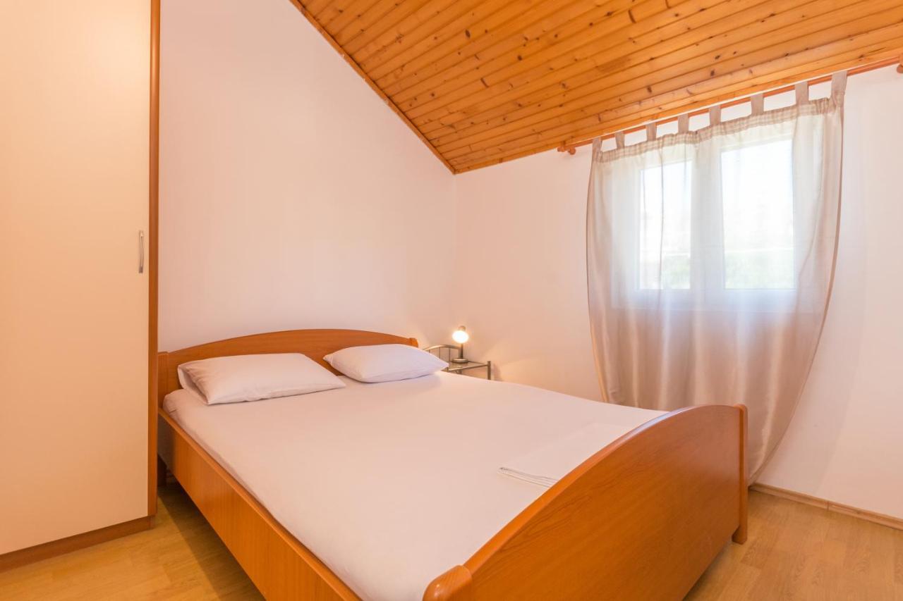 Apartmani Bonaca - 10M To The Sea Grebaštica Exteriér fotografie